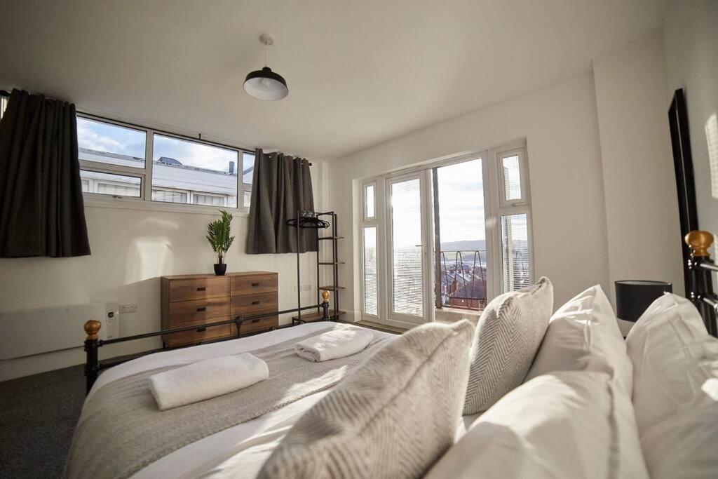 High Spec Spacious 2Bd Apt, Parking, Nr Newcastle Gateshead Bagian luar foto